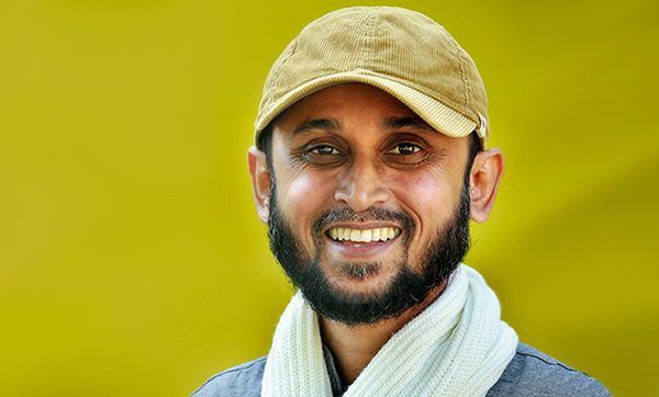 এই যুগে সত্যজিৎ রায়ের জন্ম হইলে কি দশা হইতো