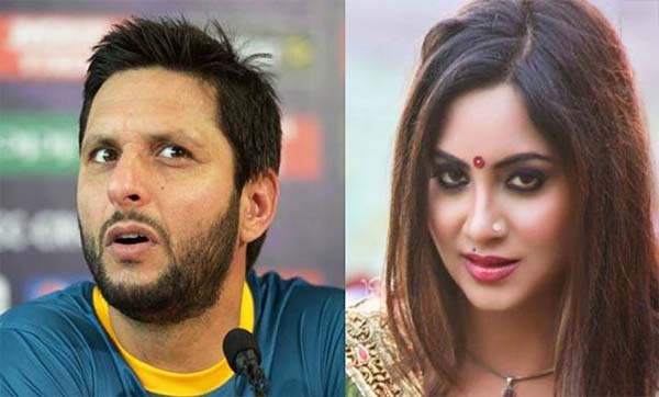 আফ্রিদির সঙ্গে ‘সহবাস’ নিয়ে যা বললেন আরশী