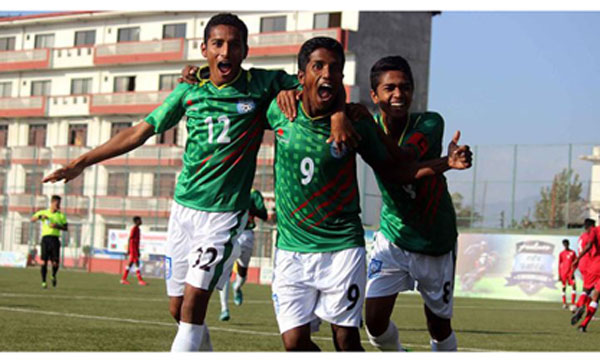 ভারতকে উড়িয়ে দিয়ে ফাইনালে বাংলাদেশ
