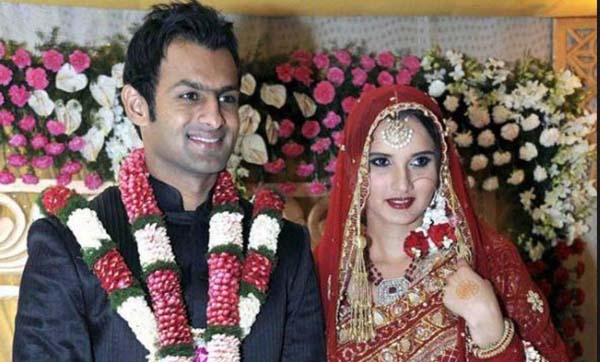 সন্তানের নামের সঙ্গে নিজের পদবি রাখতে চান সানিয়া